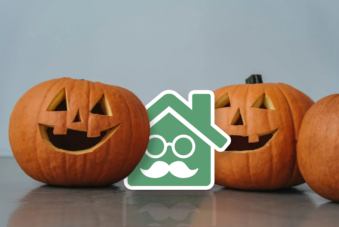Halloween græskar med BedsteService logo